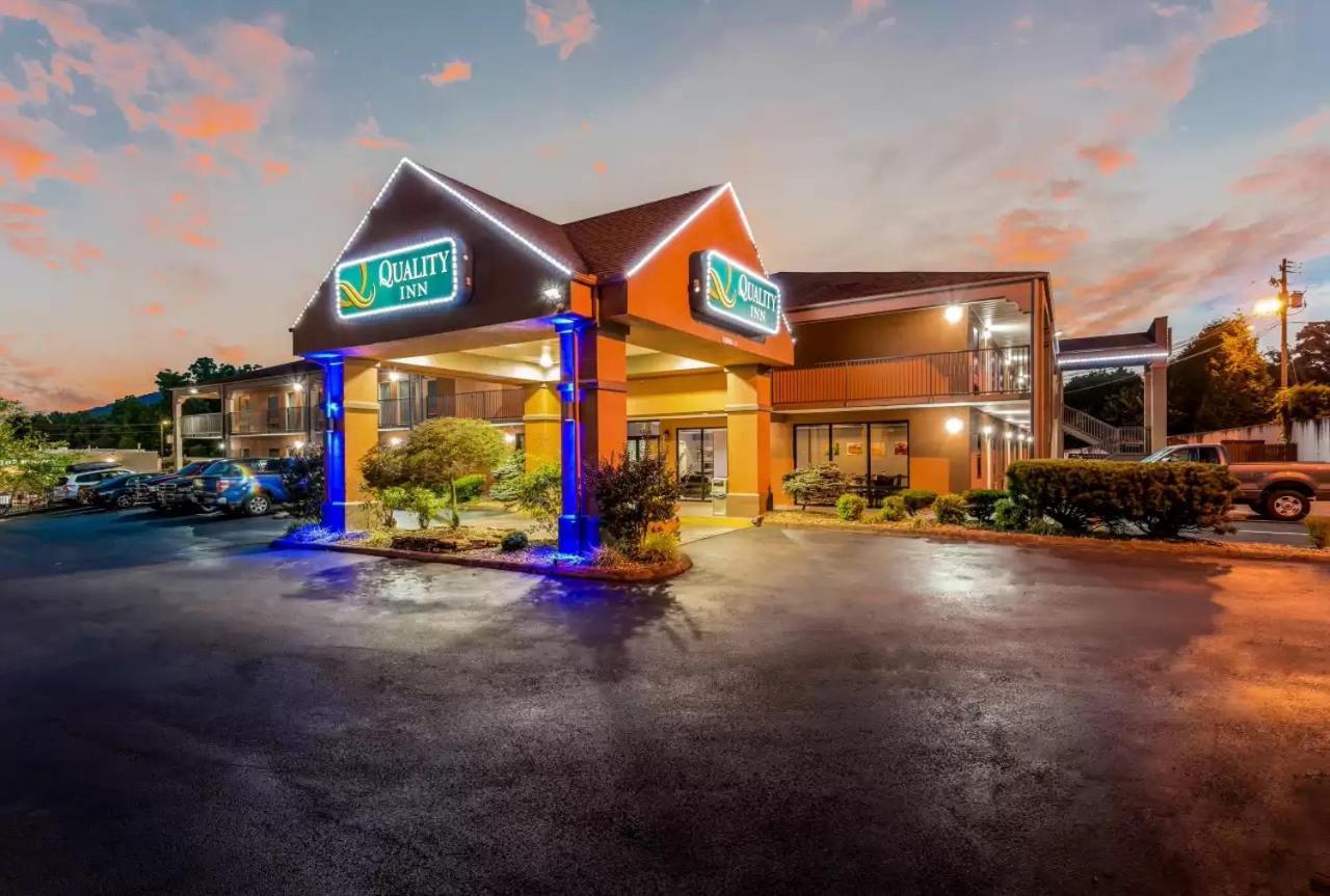 Quality Inn Downtown Johnson City Bagian luar foto
