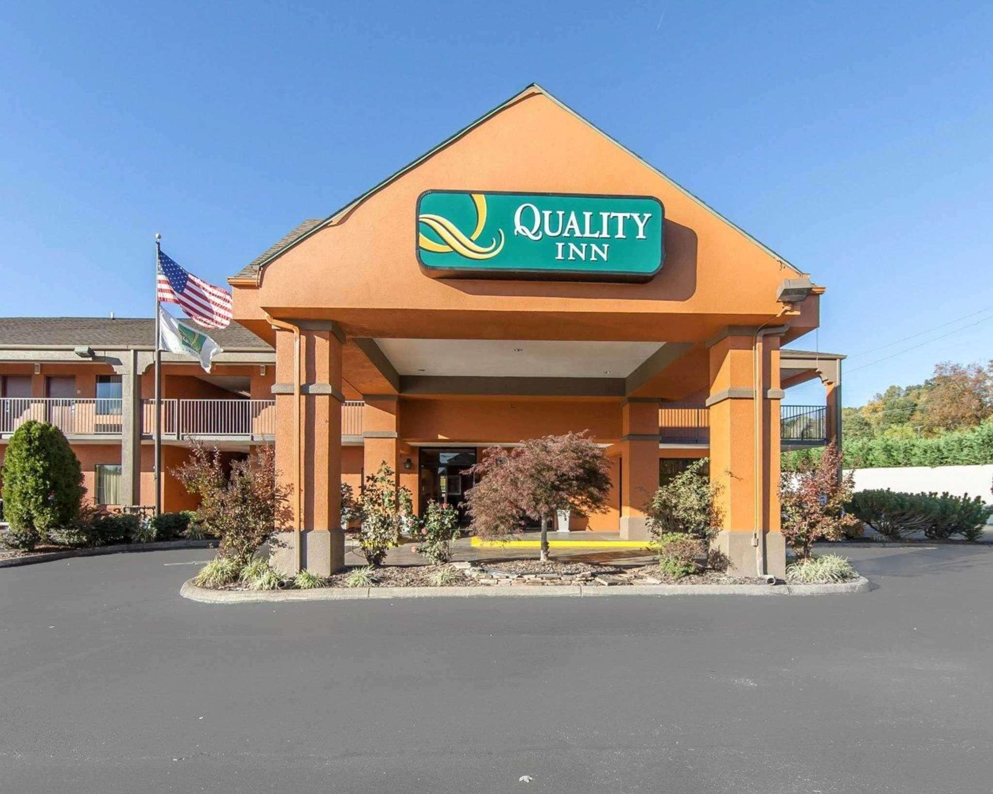 Quality Inn Downtown Johnson City Bagian luar foto